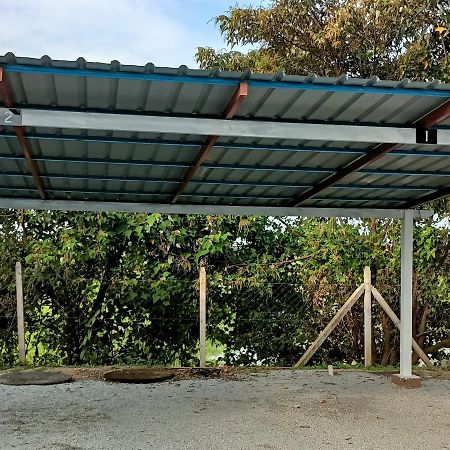 UMMI'S Homestay Besut Kampung Kuala Besut Luaran gambar